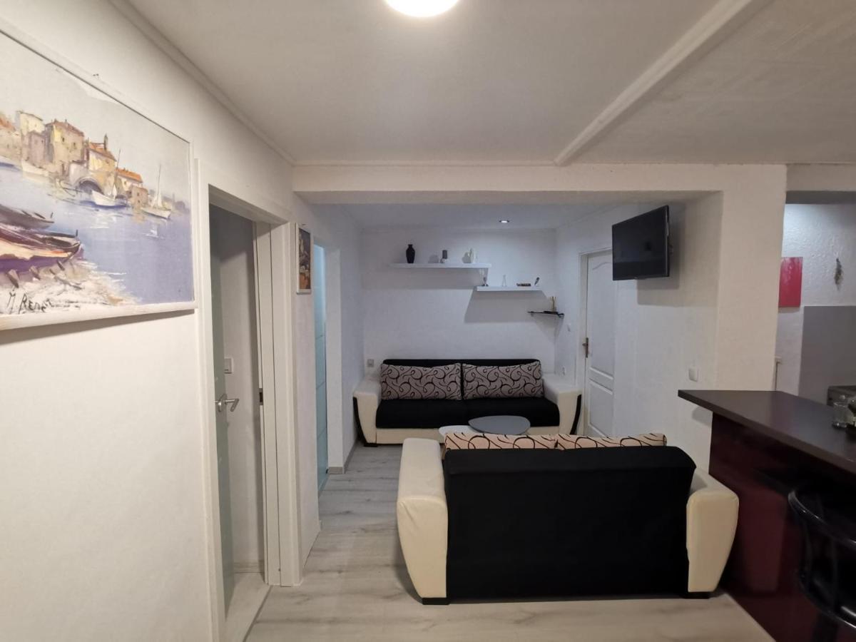 Braavos Apartment Šibenik - Free parking - Marina 100m Buitenkant foto